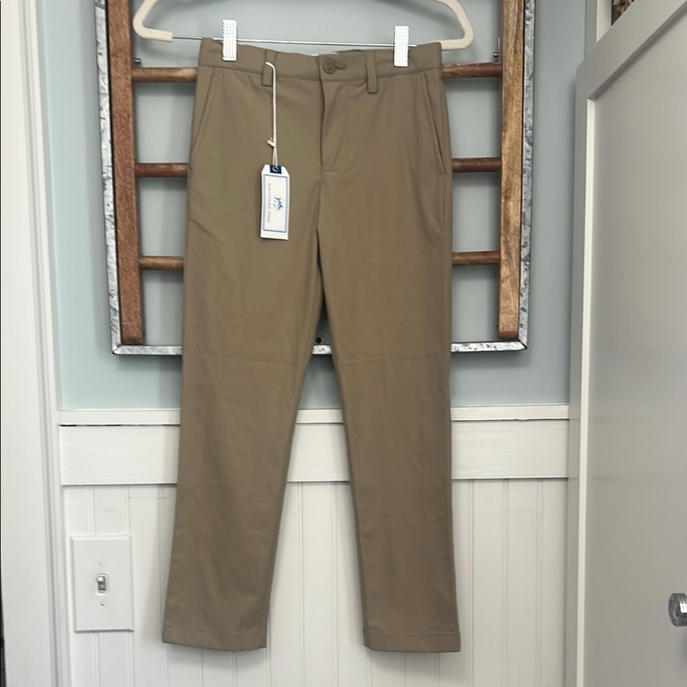 Boys NWT Southern Tide performance pants size 10 khaki